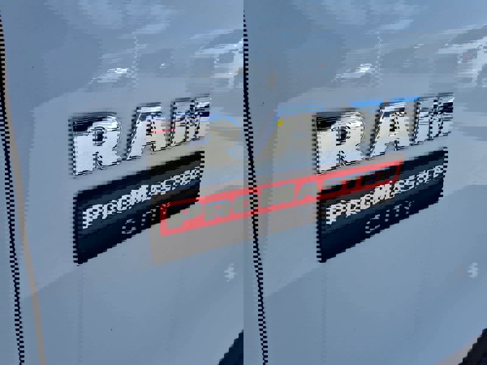 Used 2019 RAM ProMaster City Tradesman SLT image 6