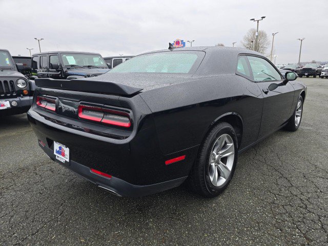 Used 2017 Dodge Challenger SXT w/ Sound Group RWD image 3