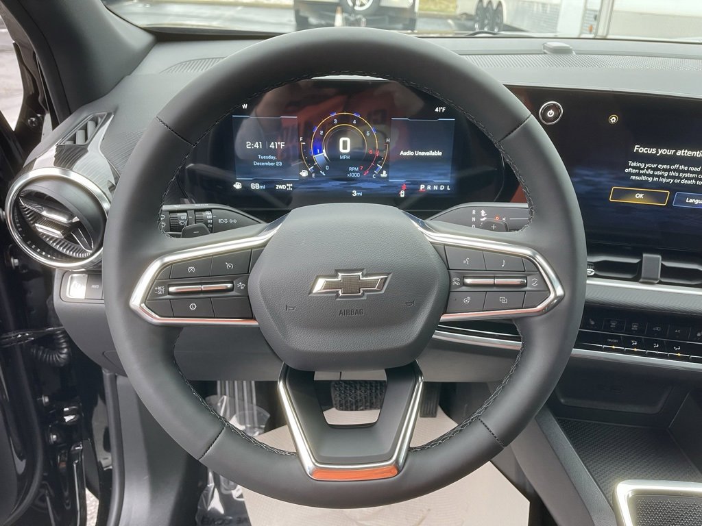 New 2026 Chevrolet Equinox LT w/ Midnight Edition image 13