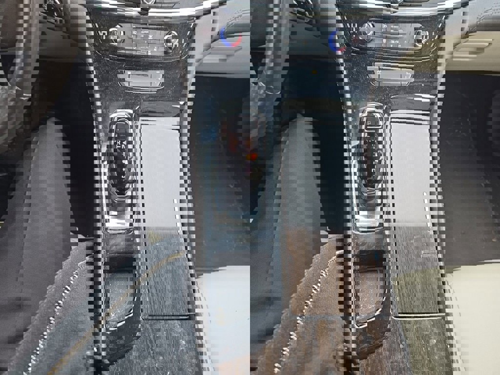 Used 2019 Buick LaCrosse Preferred image 25