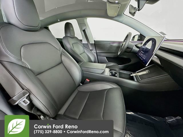 Used 2026 Tesla Model Y Long Range image 26