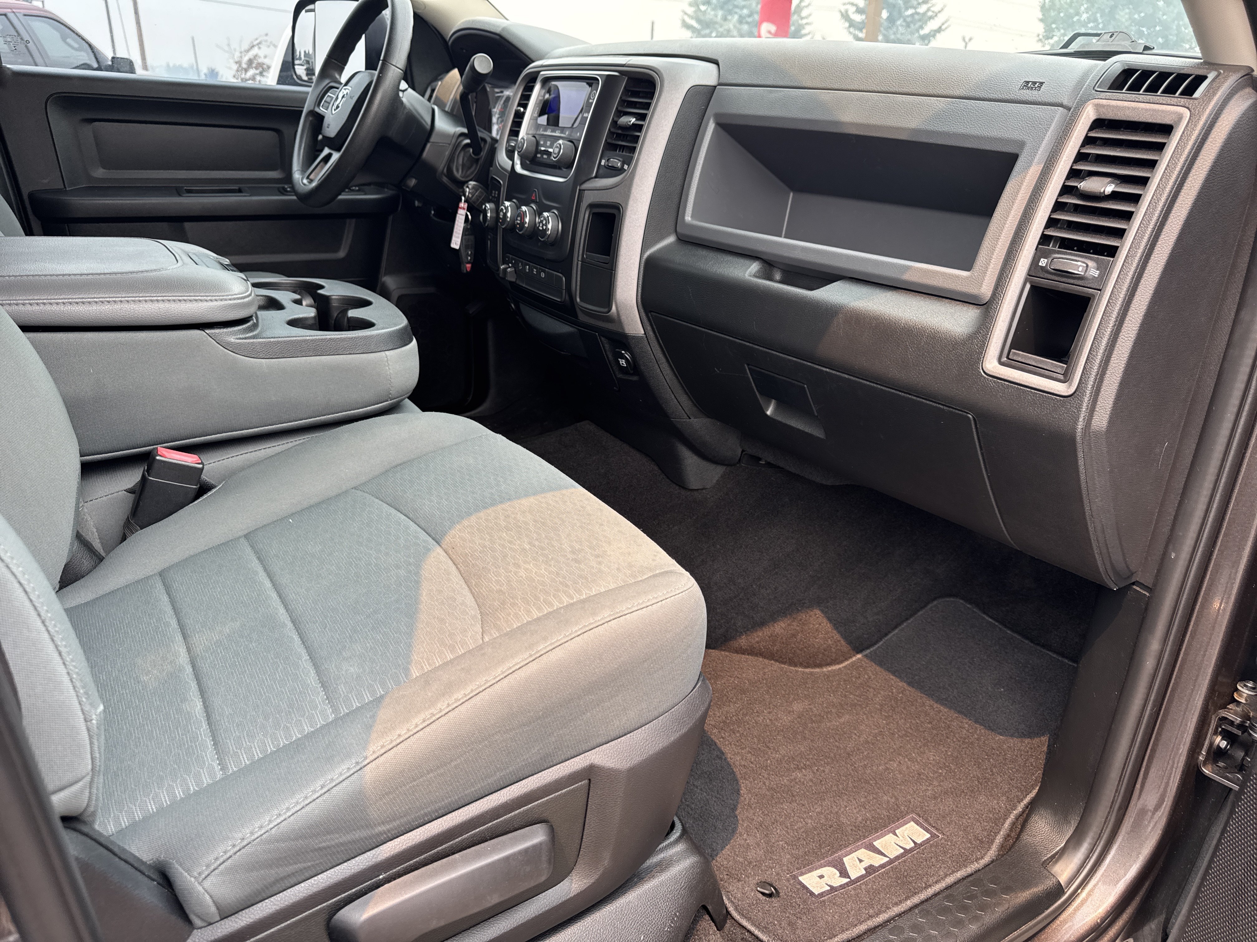 Used 2017 RAM 2500 Tradesman w/ Chrome Appearance Group AWD/4WD image 26