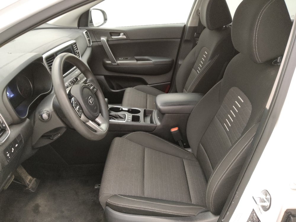 Used 2020 Kia Sportage LX w/ LX Popular Package AWD/4WD image 17