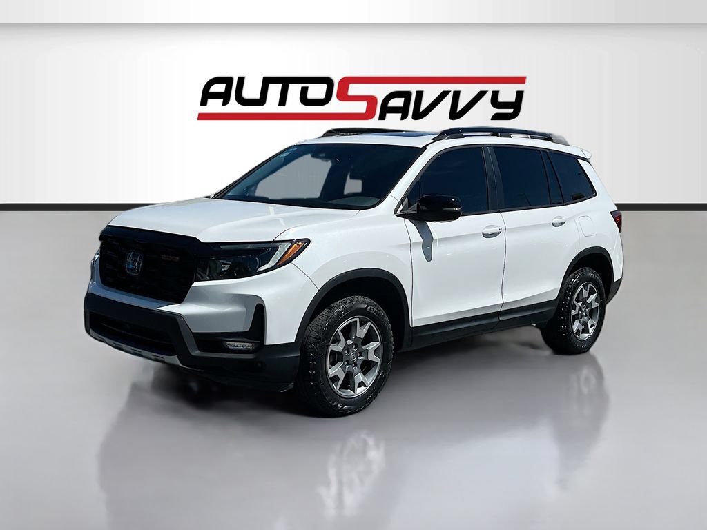 Used 2023 Honda Passport TrailSport image 3