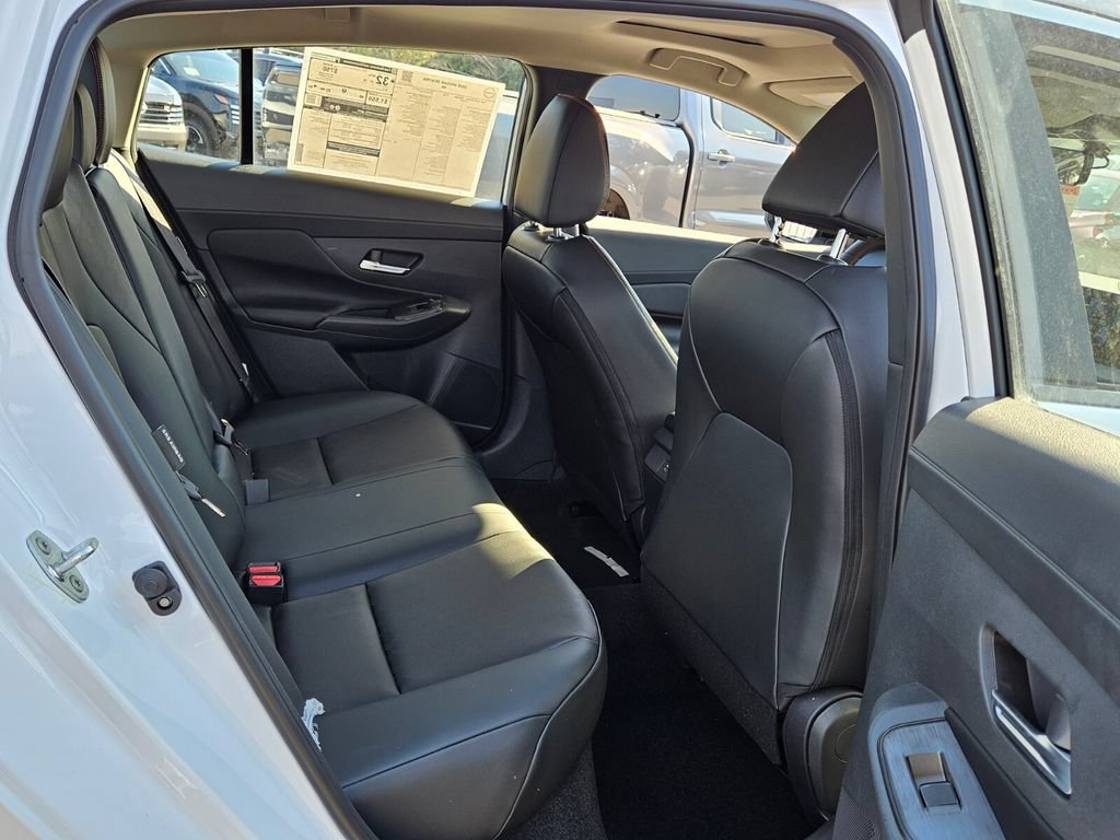 New 2026 Nissan Sentra SR w/ SR Premium Package FWD image 12