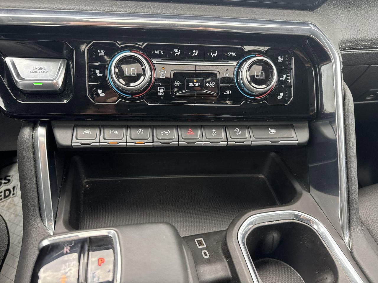 Used 2024 GMC Sierra 1500 Denali w/ Denali Reserve Package image 33