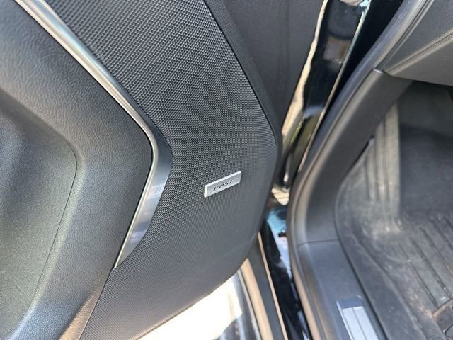 Used 2023 Chevrolet Tahoe LT w/ Luxury Package image 24