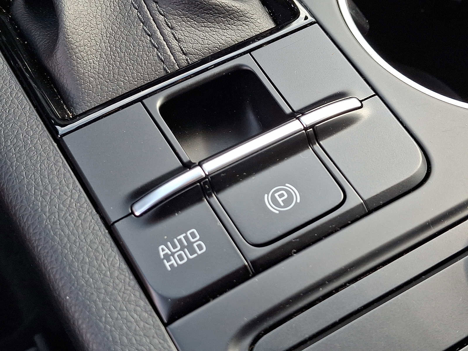 Used 2021 Kia K5 LXS image 24