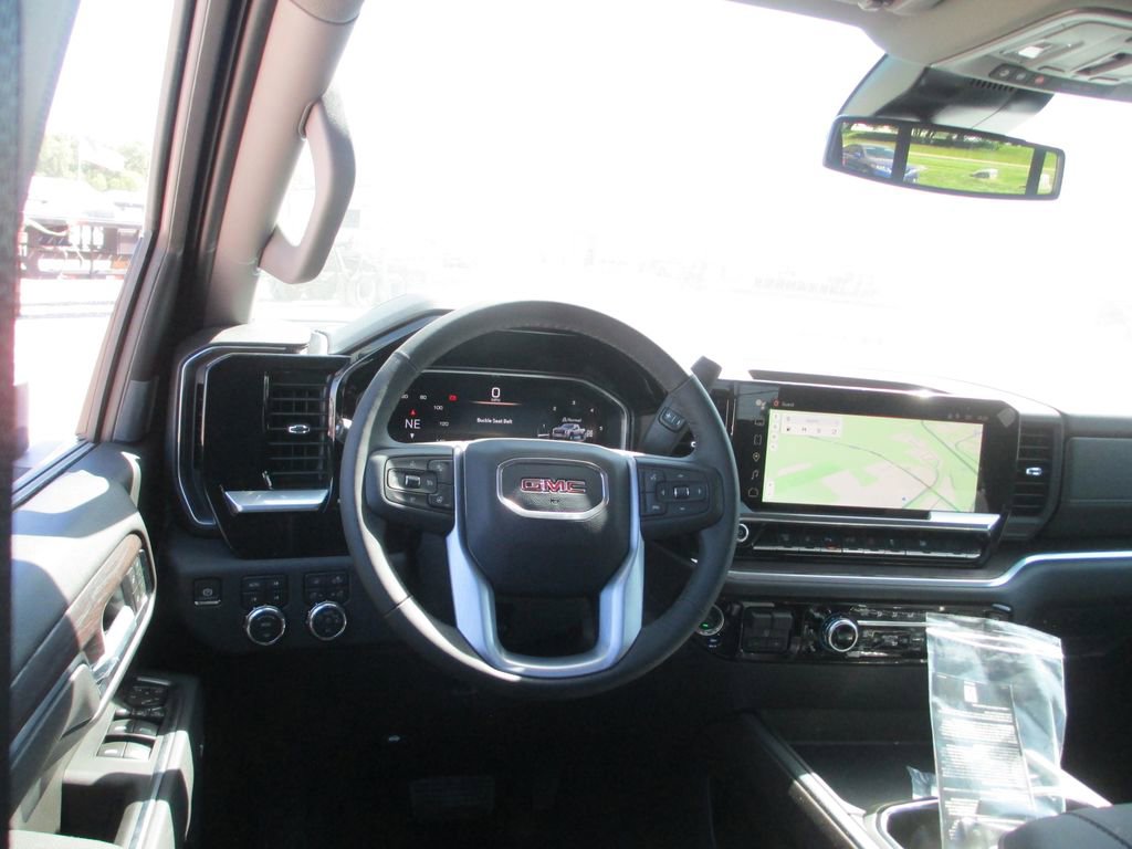 New 2026 GMC Sierra 3500 SLT w/ SLT Premium Package AWD/4WD image 12