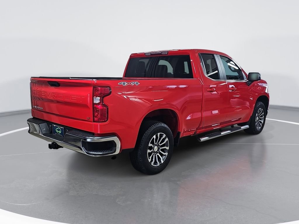 Used 2019 Chevrolet Silverado 1500 LT w/ Trailering Package AWD/4WD image 3