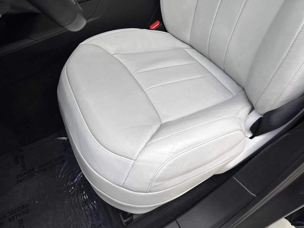 Used 2024 Land Rover Range Rover Sport SE AWD/4WD image 29