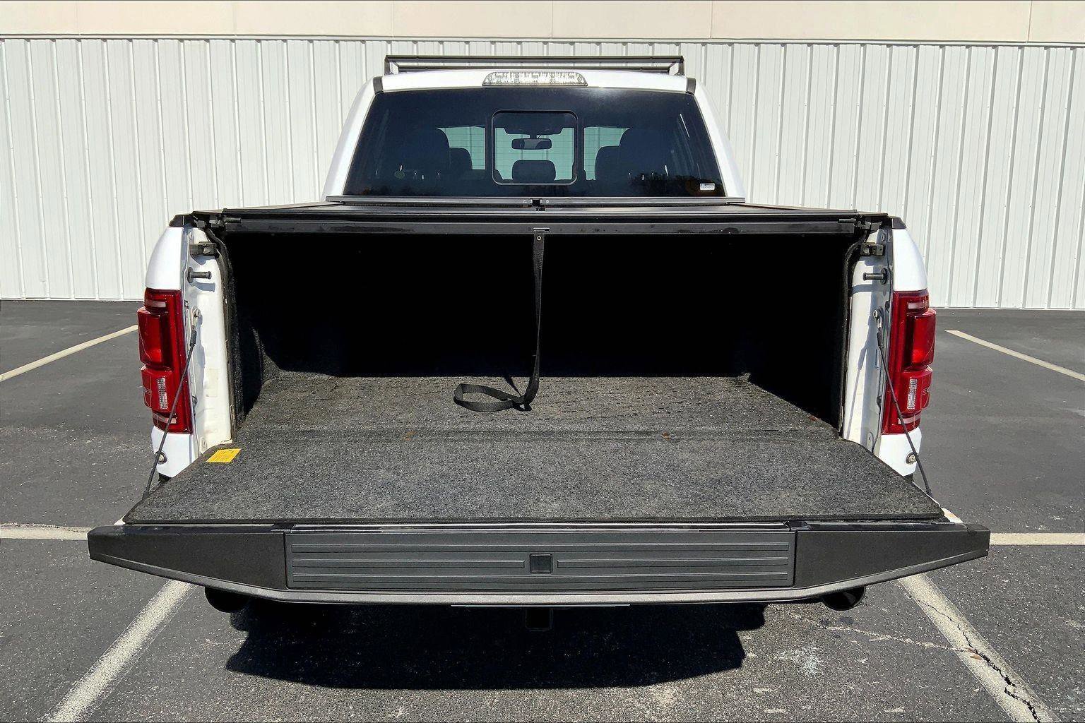 Used 2020 Ford F150 Raptor w/ Equipment Group 802A Luxury image 26