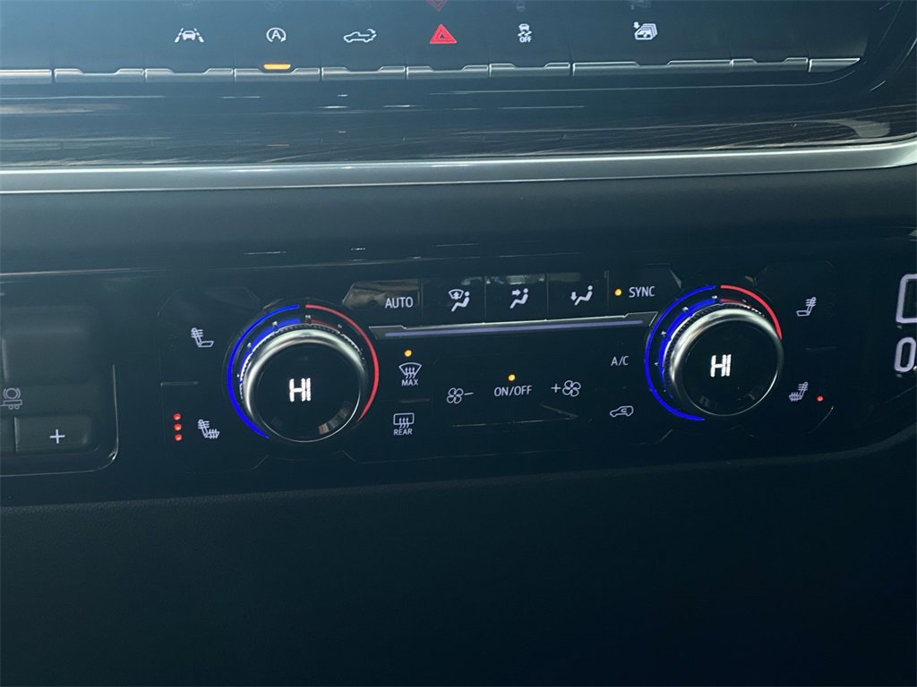 New 2026 GMC Sierra 1500 SLE image 23