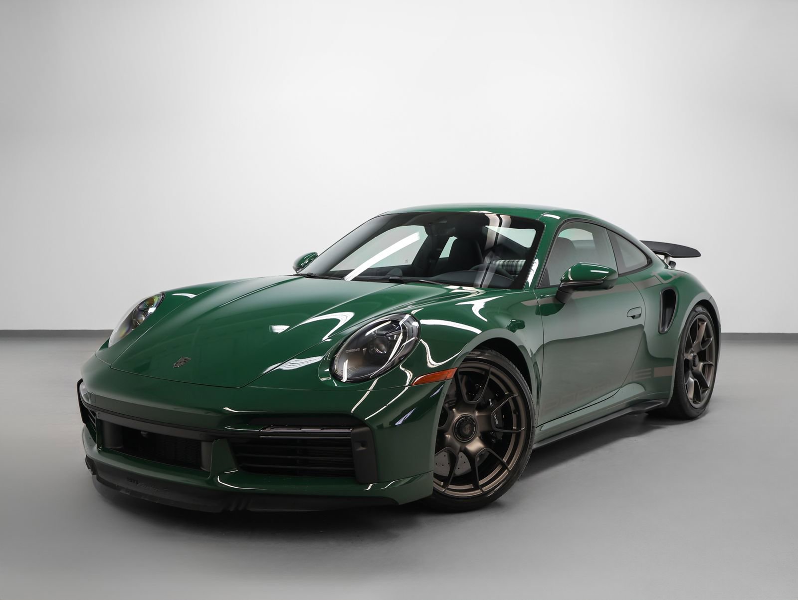 Certified 2025 Porsche 911 Turbo
