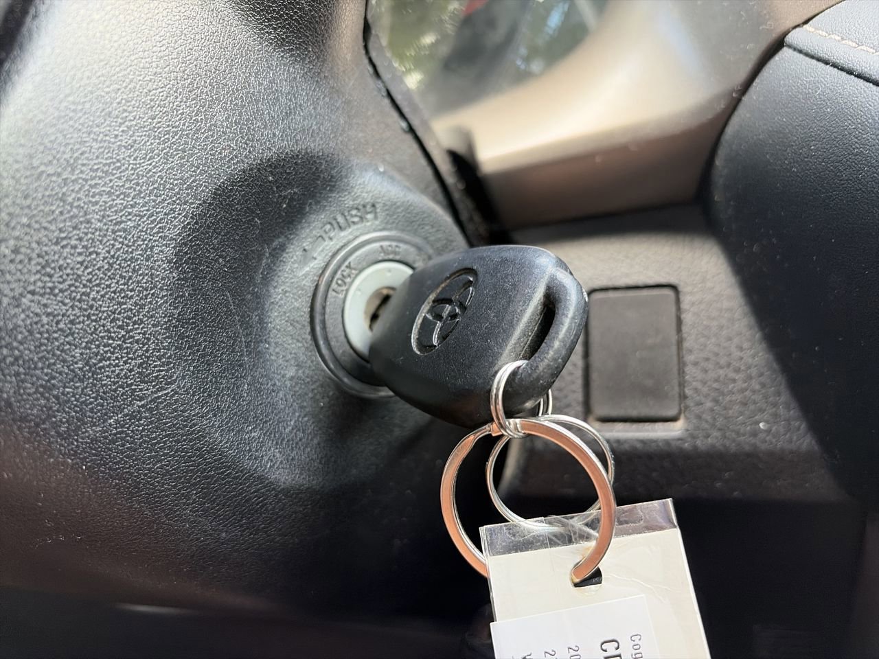 Used 2014 Toyota RAV4 XLE FWD image 32