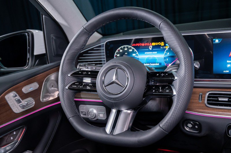 New 2026 Mercedes-Benz GLS 450 4MATIC image 16