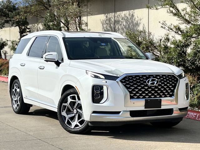 Used 2021 Hyundai Palisade Calligraphy image 2