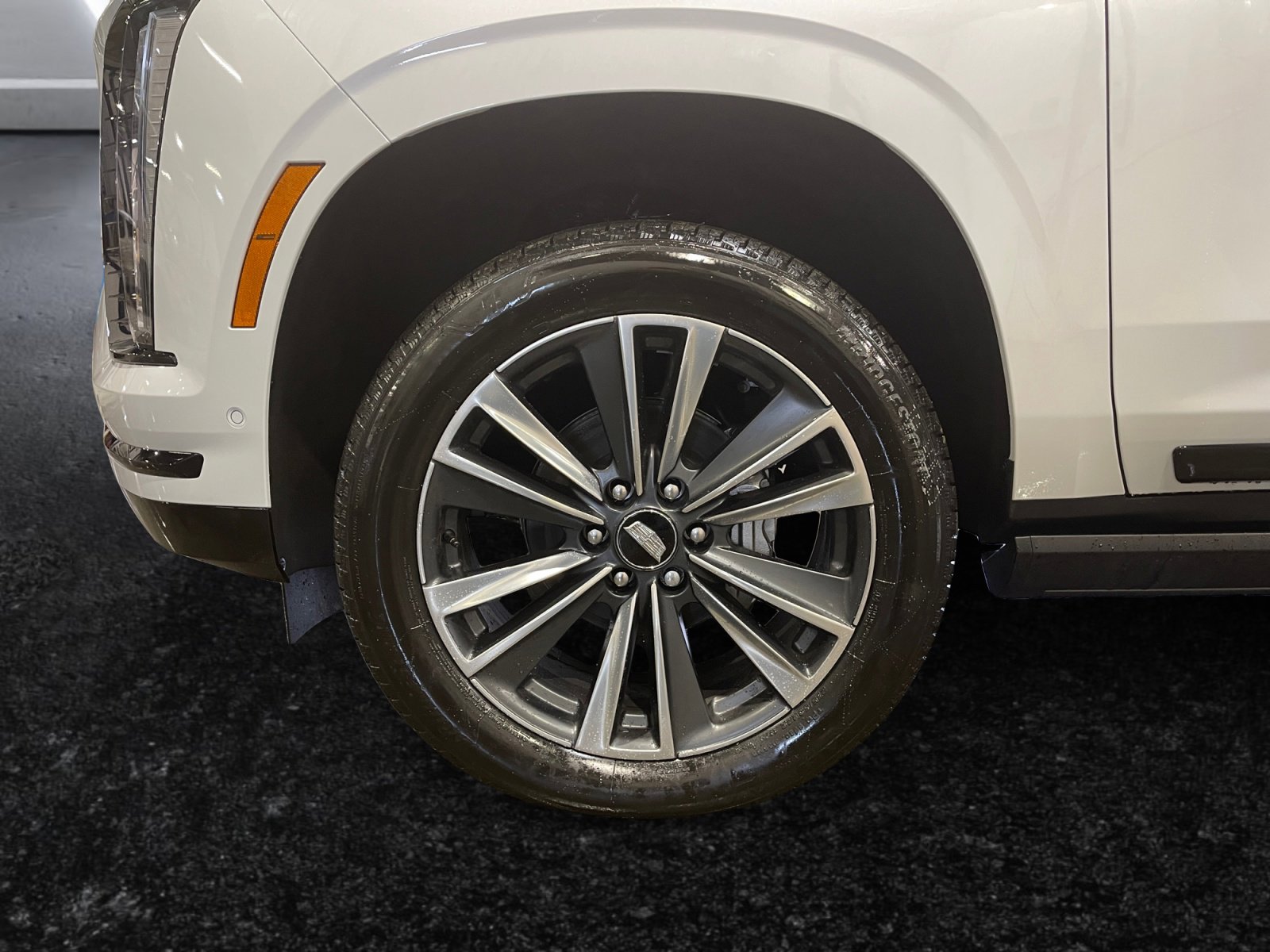 New 2026 Cadillac Escalade ESV Sport image 10