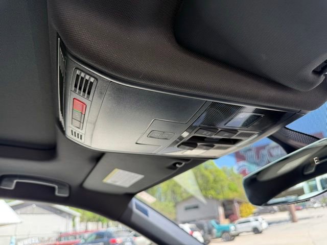 Used 2021 Volkswagen Tiguan SE R-Line AWD/4WD image 90
