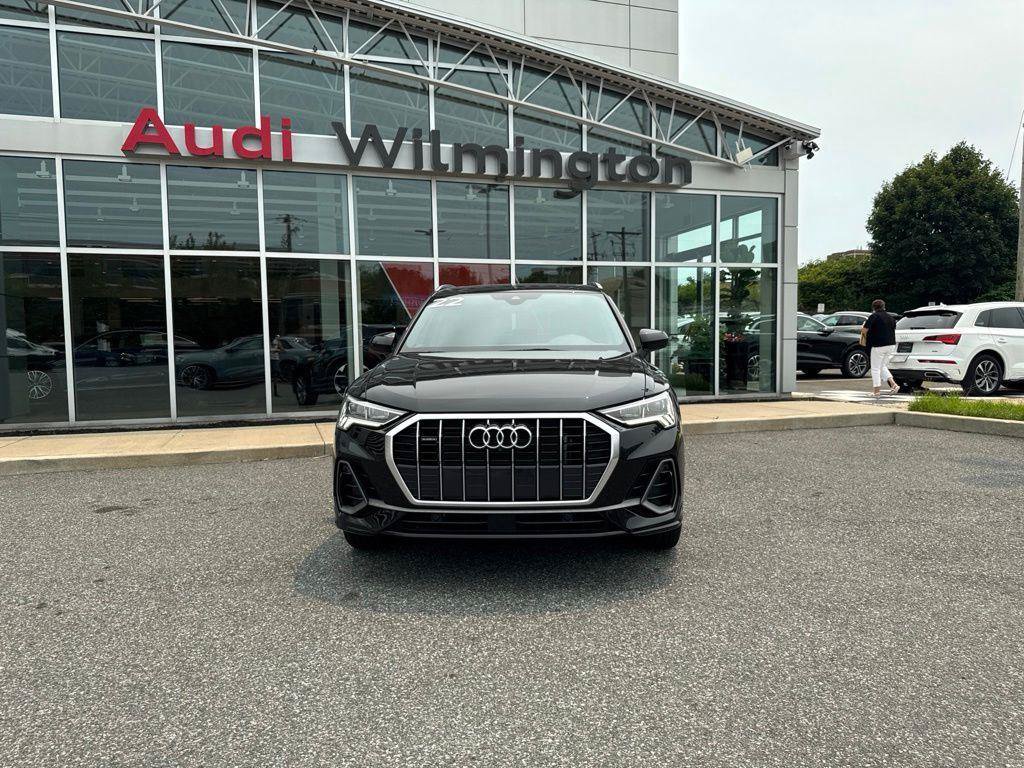 Certified 2022 Audi Q3 2.0T Premium Plus AWD/4WD image 5