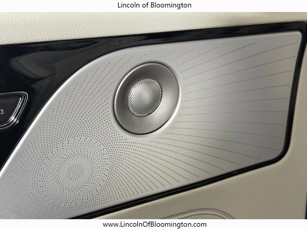 New 2026 Lincoln Aviator Black Label w/ Jet Appearance Package image 20