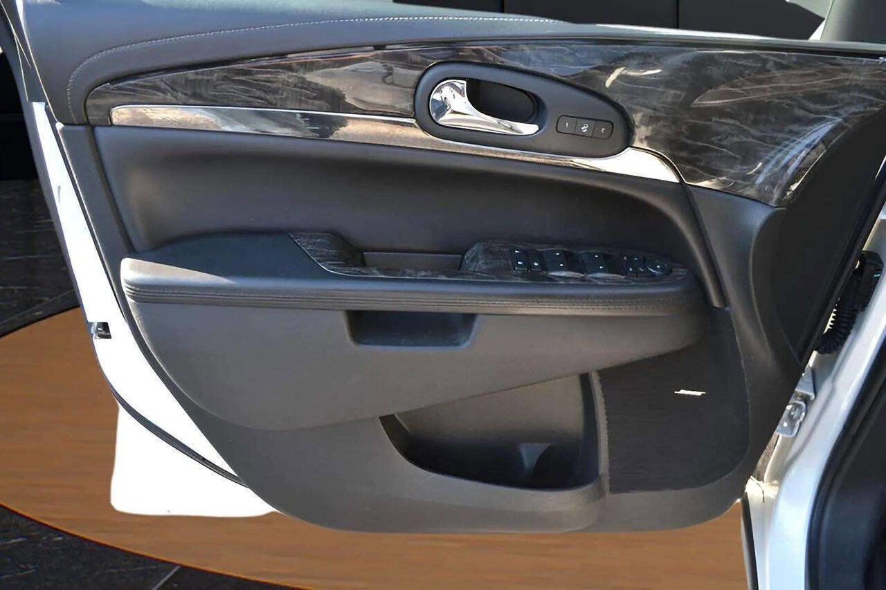 Used 2014 Buick Enclave Premium w/ Trailering Provision Package image 13