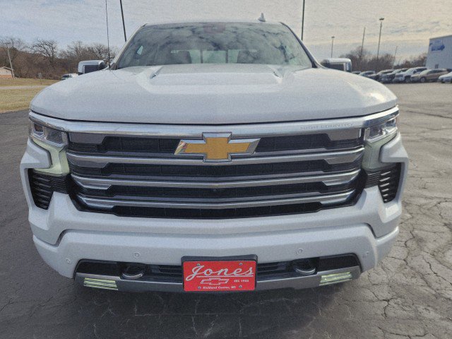 Used 2023 Chevrolet Silverado 1500 High Country w/ High Country Premium Package image 8