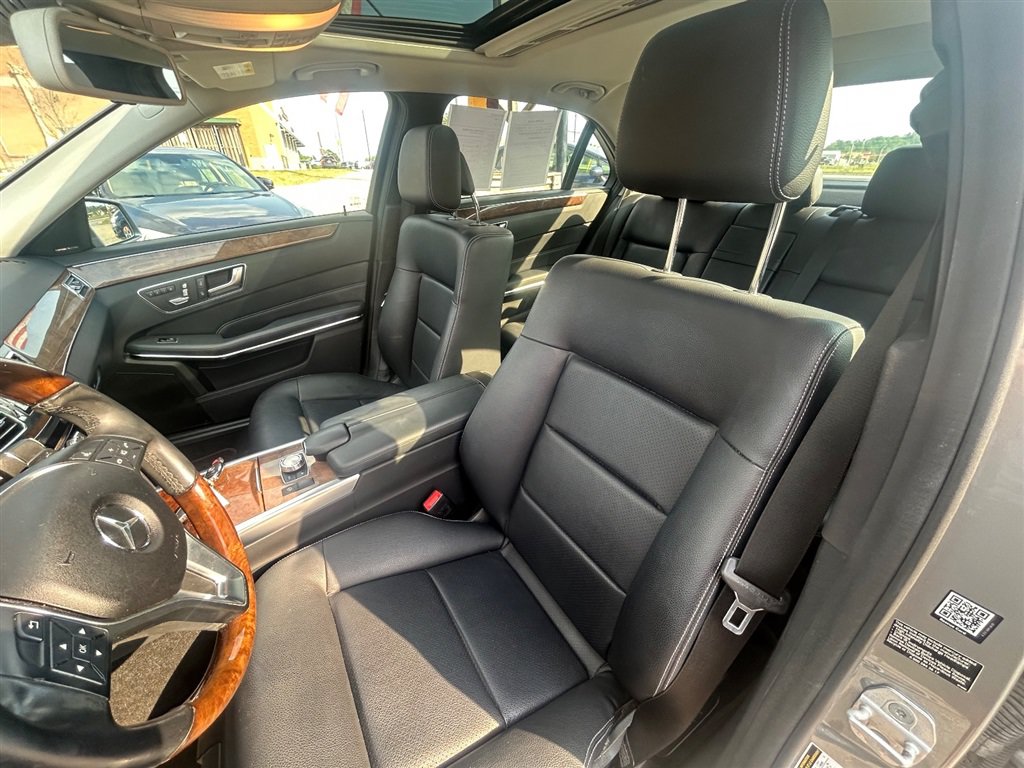Used 2014 Mercedes-Benz E 350 Sedan image 12