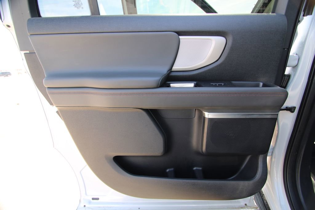 Used 2025 Ford Expedition Max Active image 42