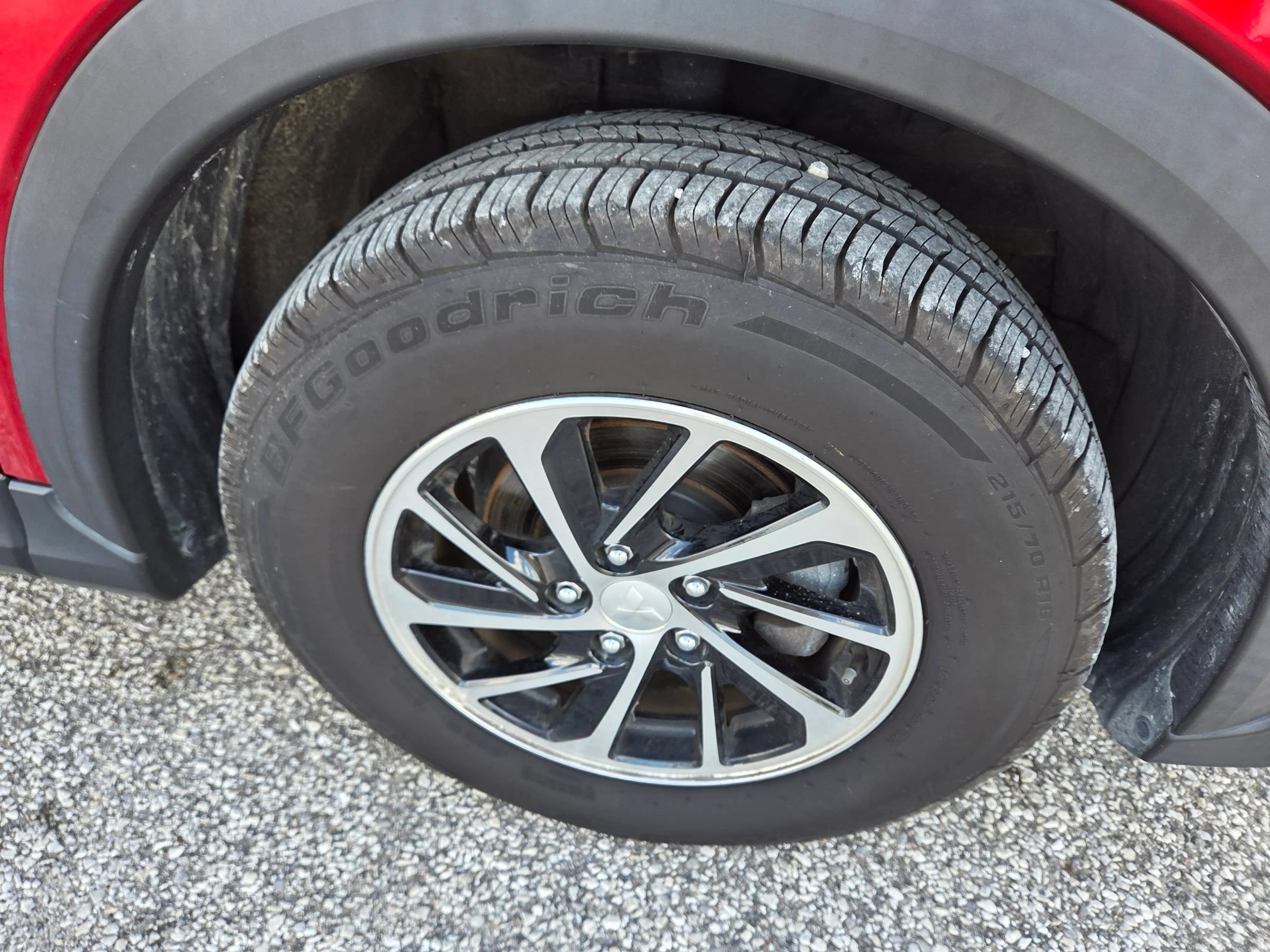 Used 2020 Mitsubishi Eclipse Cross ES FWD image 9