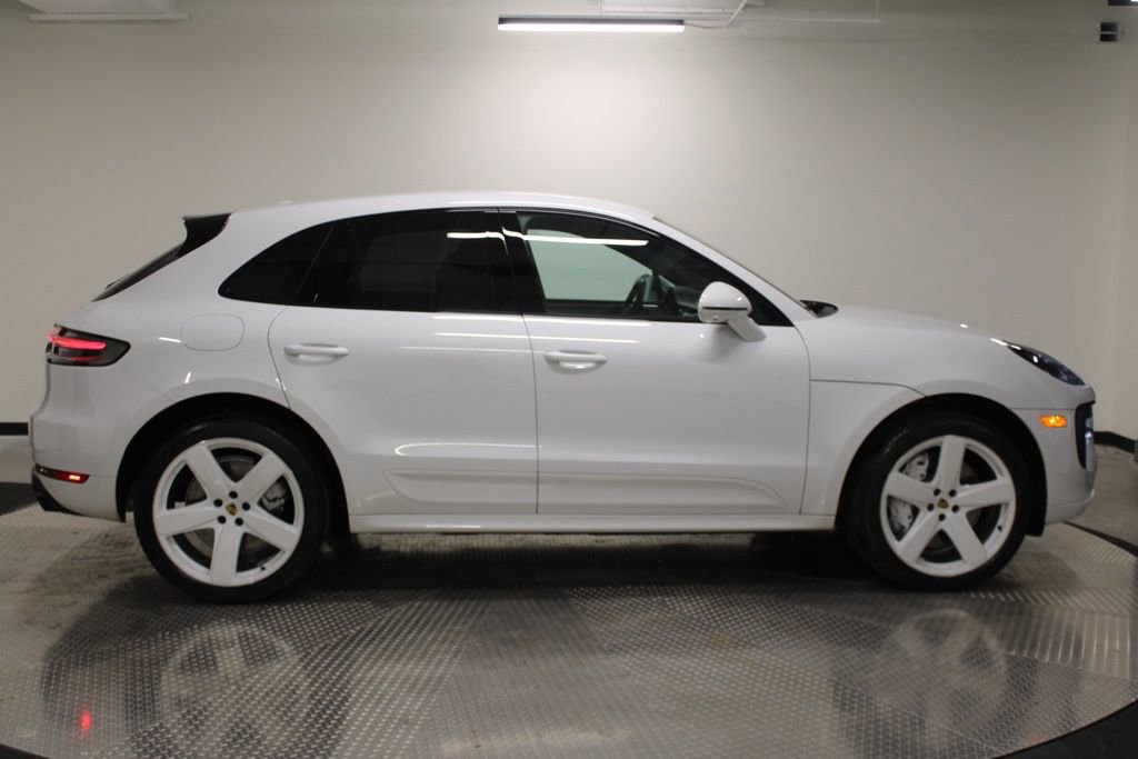 Certified 2020 Porsche Macan GTS AWD/4WD image 8
