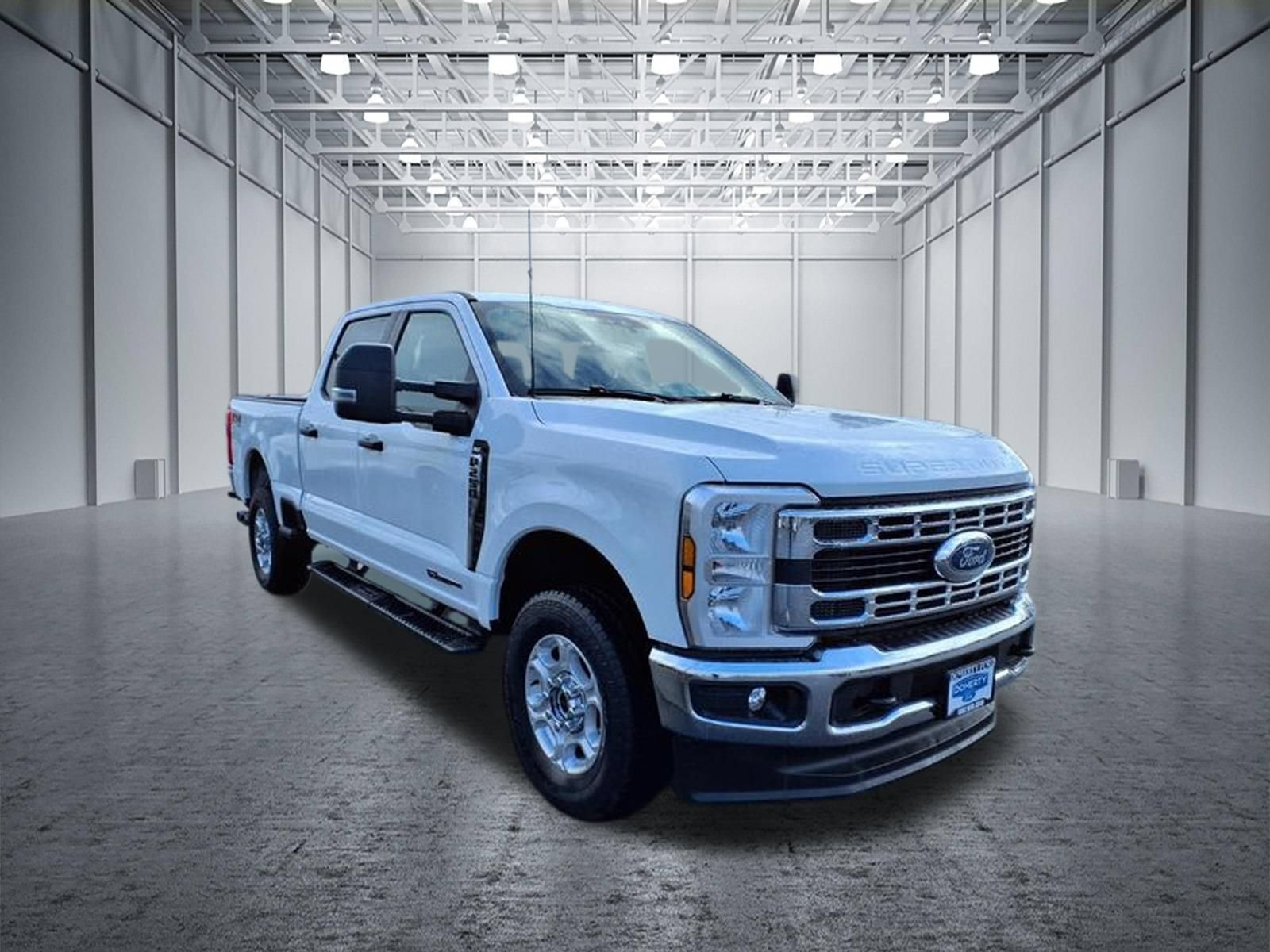 Used 2025 Ford F250 XLT w/ FX4 Off-Road Package AWD/4WD image 5