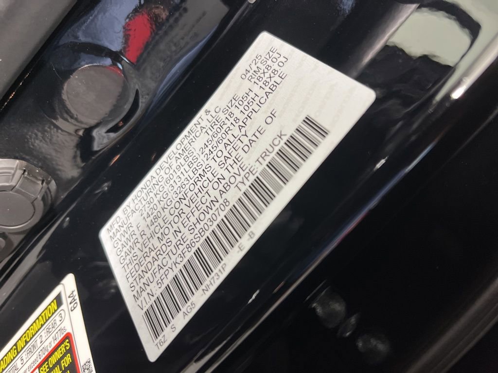 Certified 2025 Honda Ridgeline Black Edition image 32