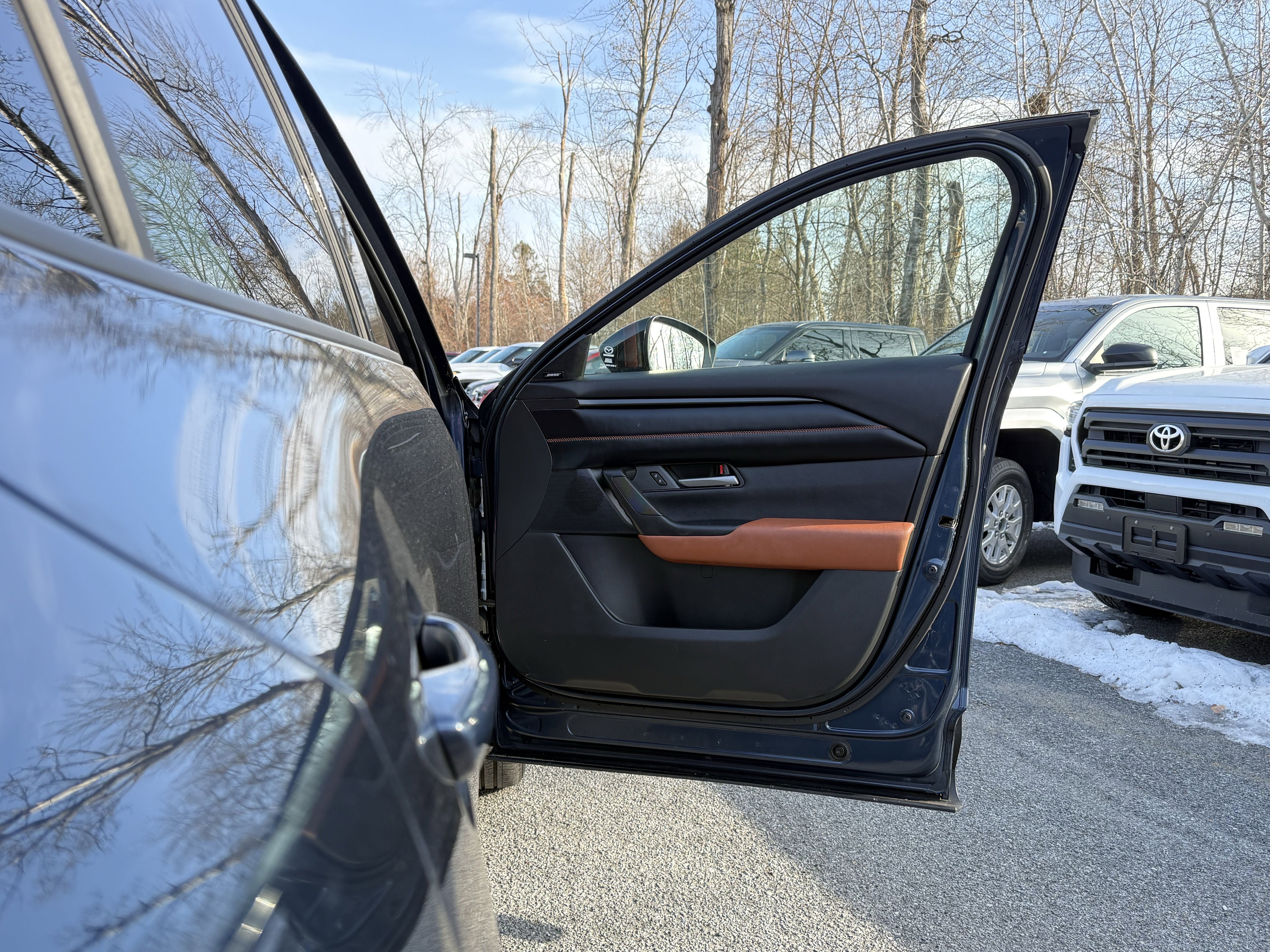 Used 2023 MAZDA CX-50 AWD 2.5 Turbo w/ Cargo Package image 38