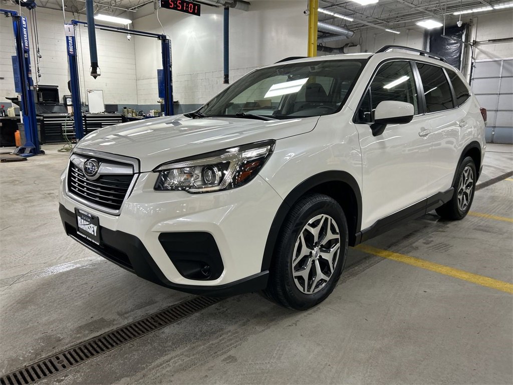 Used 2020 Subaru Forester Premium image 4