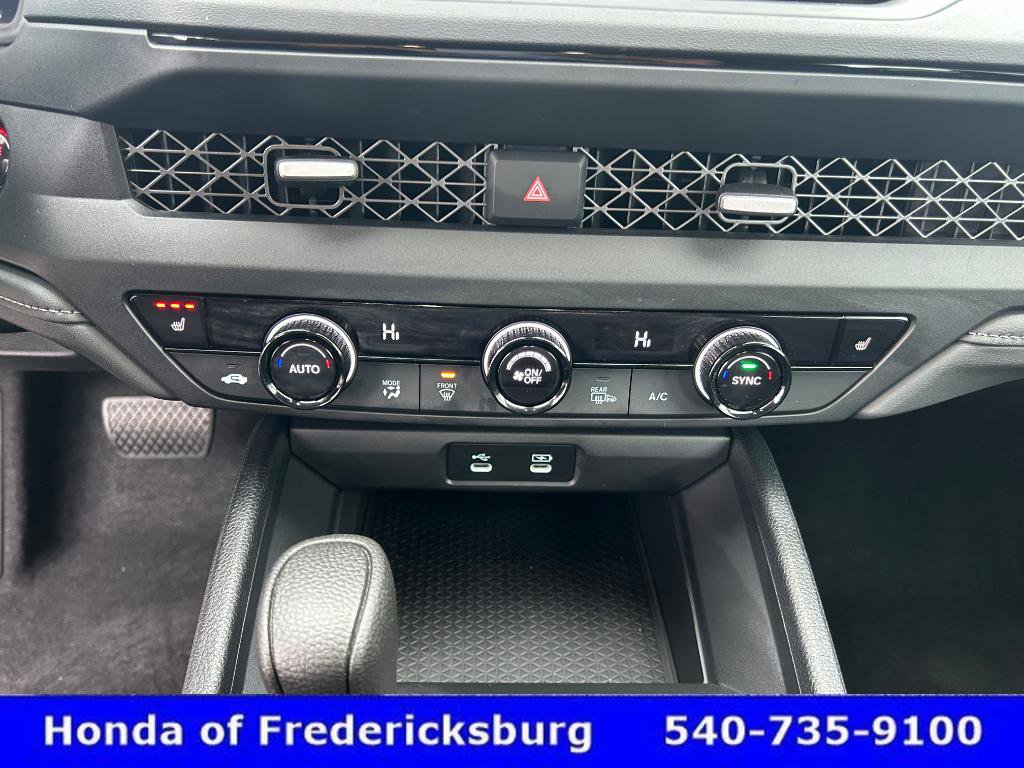 Used 2025 Honda Accord SE image 28