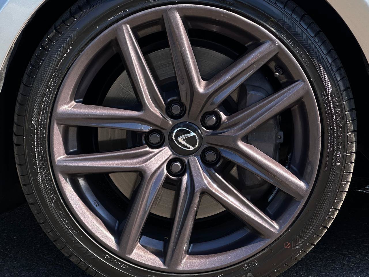 Used 2017 Lexus IS 200t F Sport w/ F Sport Package RWD image 27