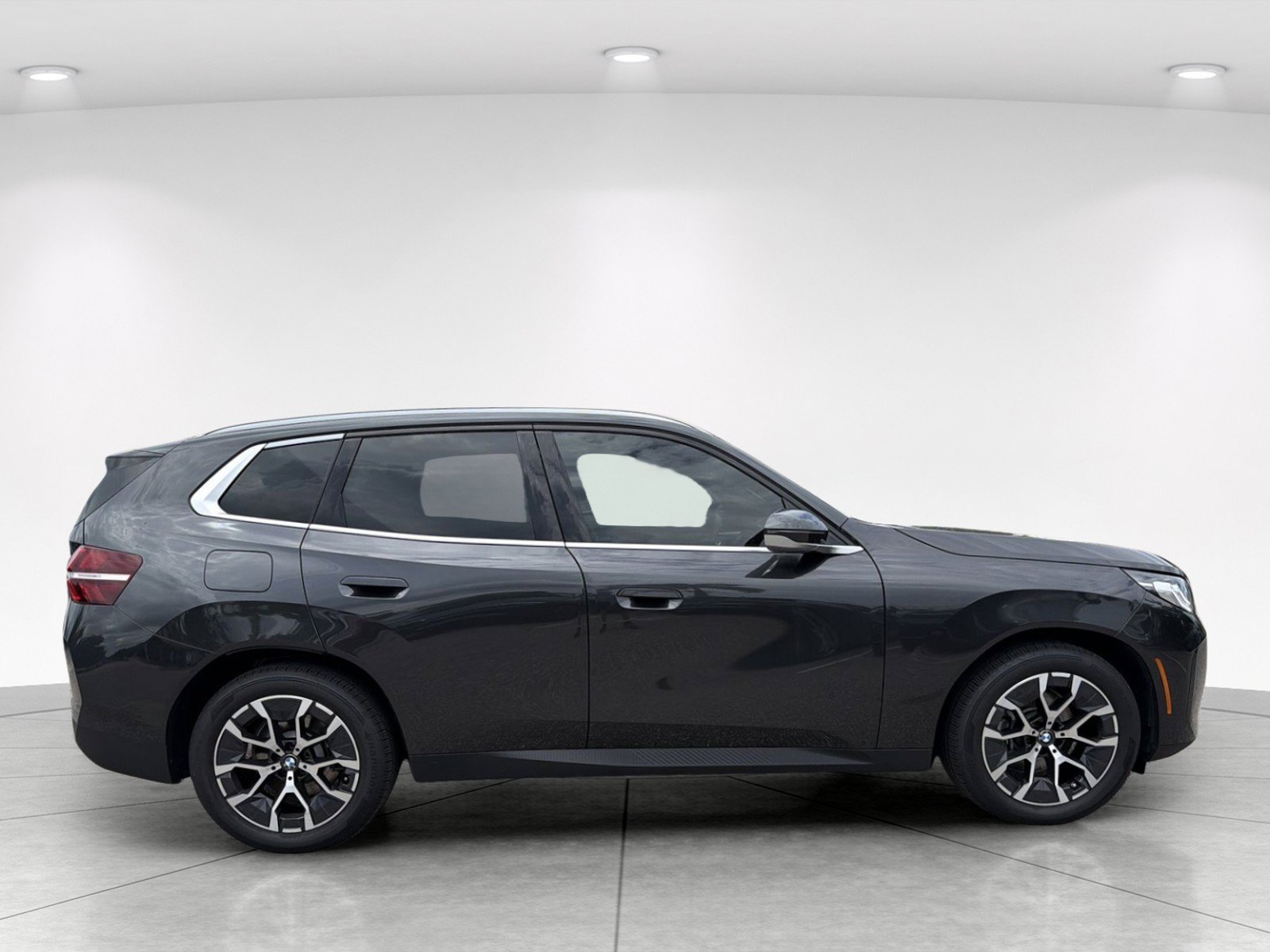 New 2026 BMW X3 xDrive30i w/ Convenience Package AWD/4WD image 3