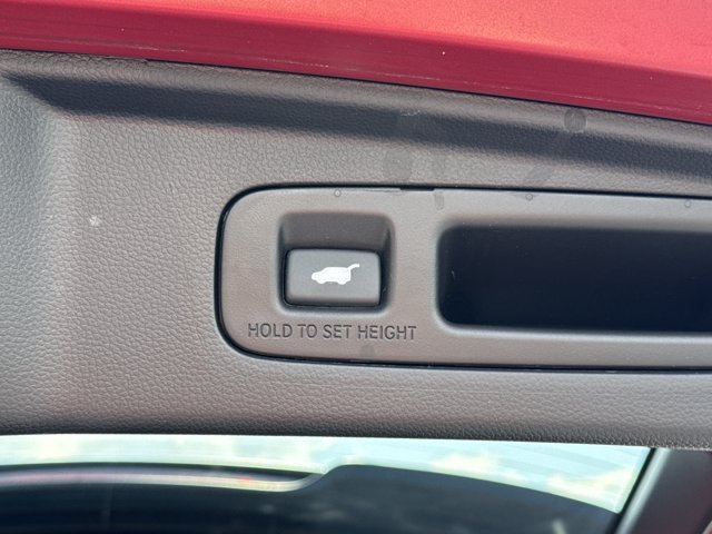 Used 2025 Honda CR-V EX-L image 10