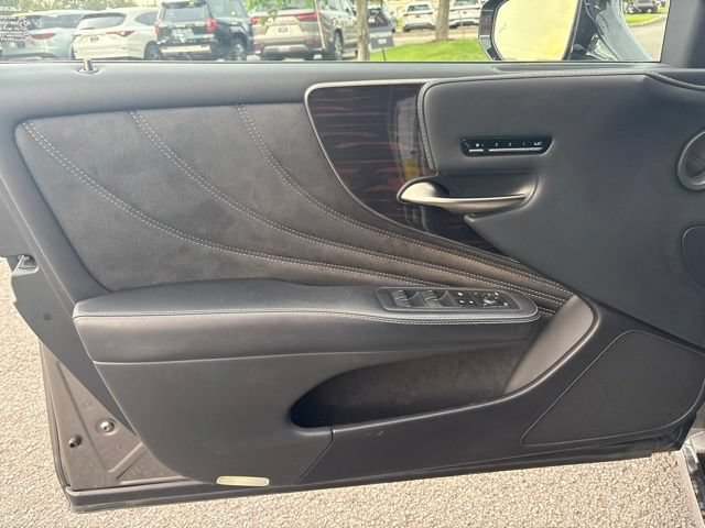 Used 2021 Lexus LS 500 w/ Interior Upgrade Package RWD image 8