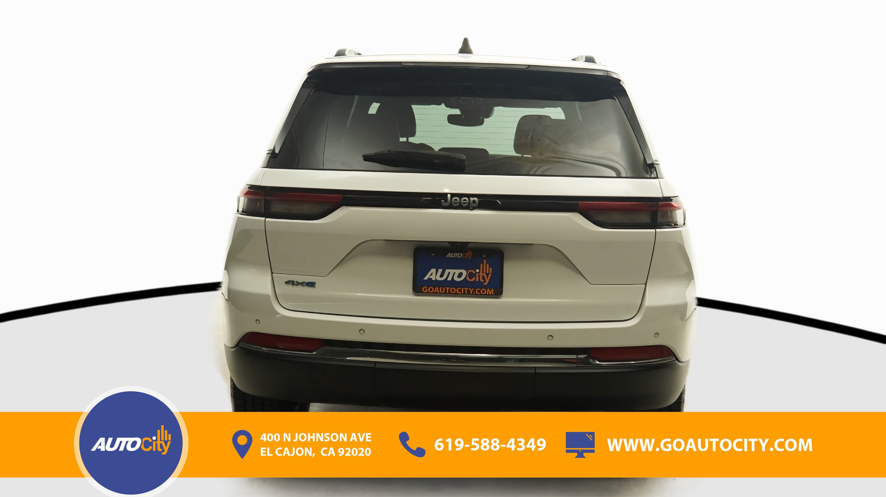 Used 2024 Jeep Grand Cherokee Limited 4xe AWD/4WD image 12