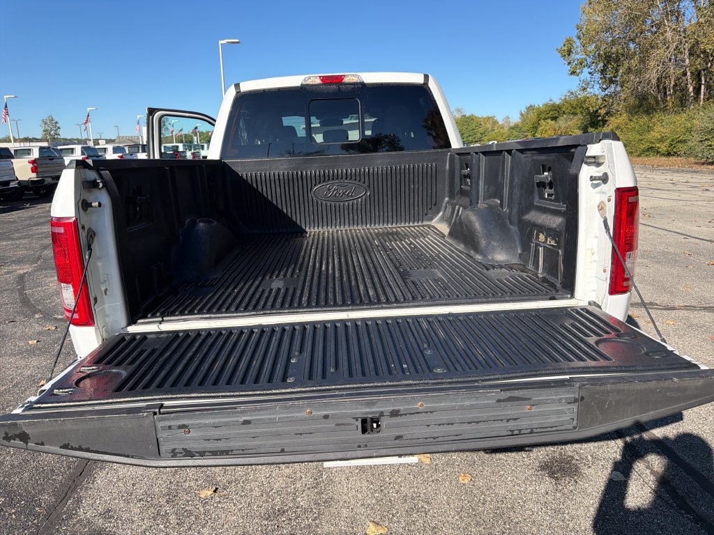 Used 2015 Ford F150 XLT w/ Equipment Group 302A Luxury AWD/4WD image 26