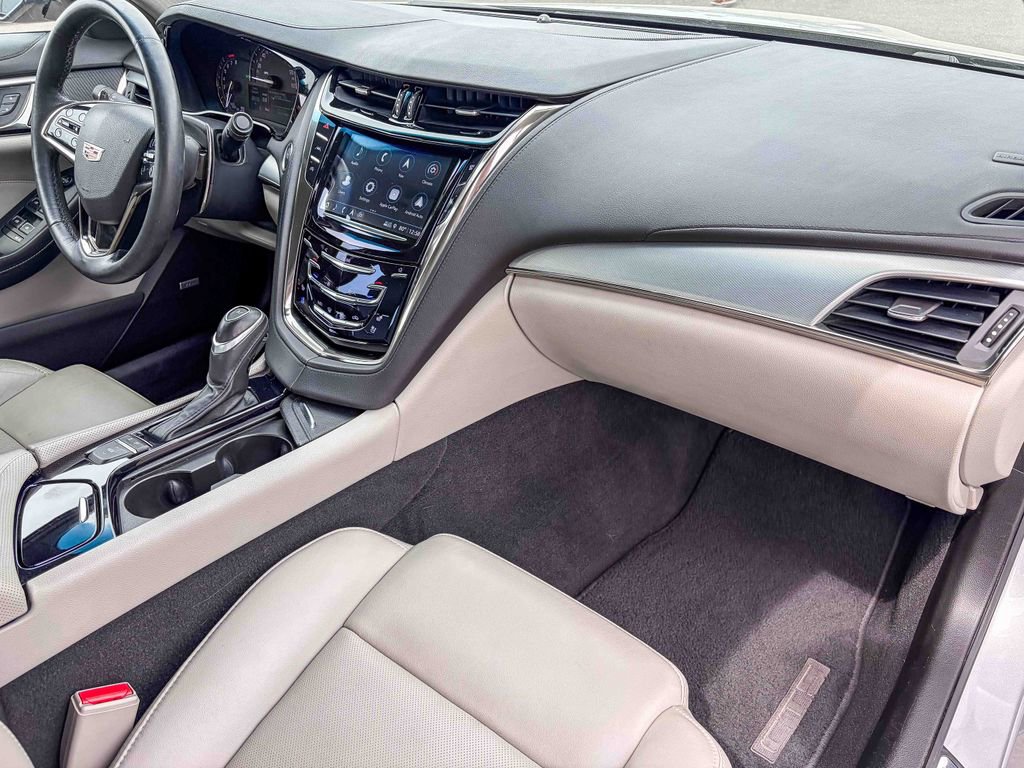 Used 2018 Cadillac CTS Luxury image 34