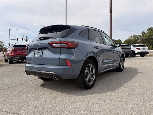 Used 2023 Ford Escape ST-Line w/ Tech Pack #1 image 5