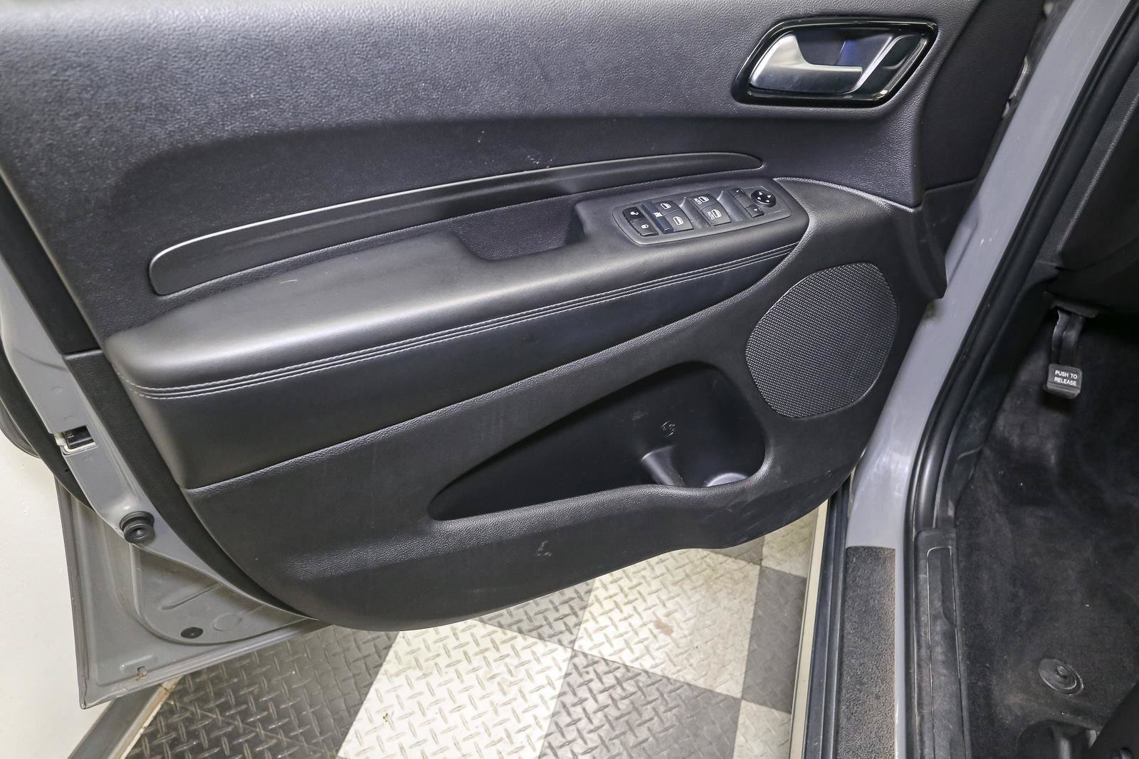 Used 2021 Dodge Durango SXT AWD/4WD image 39