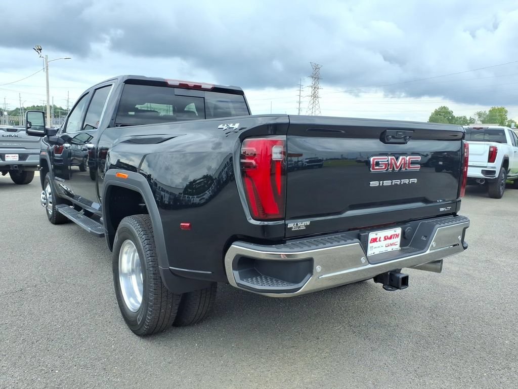 New 2026 GMC Sierra 3500 SLT w/ SLT Convenience Package AWD/4WD image 5