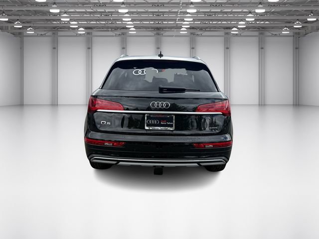 Certified 2024 Audi Q5 2.0T Premium Plus image 3