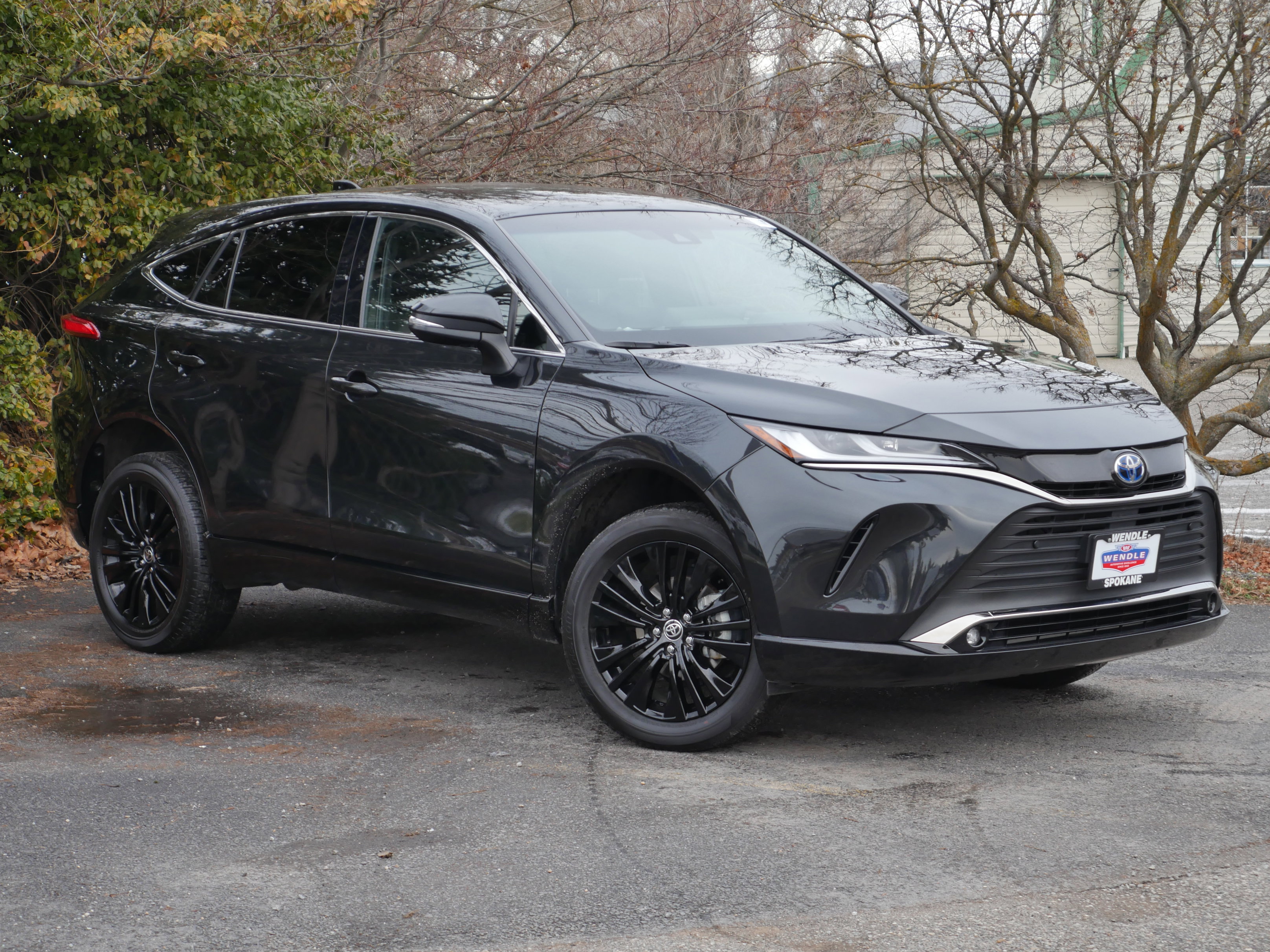 Used 2023 Toyota Venza Nightshade image 32