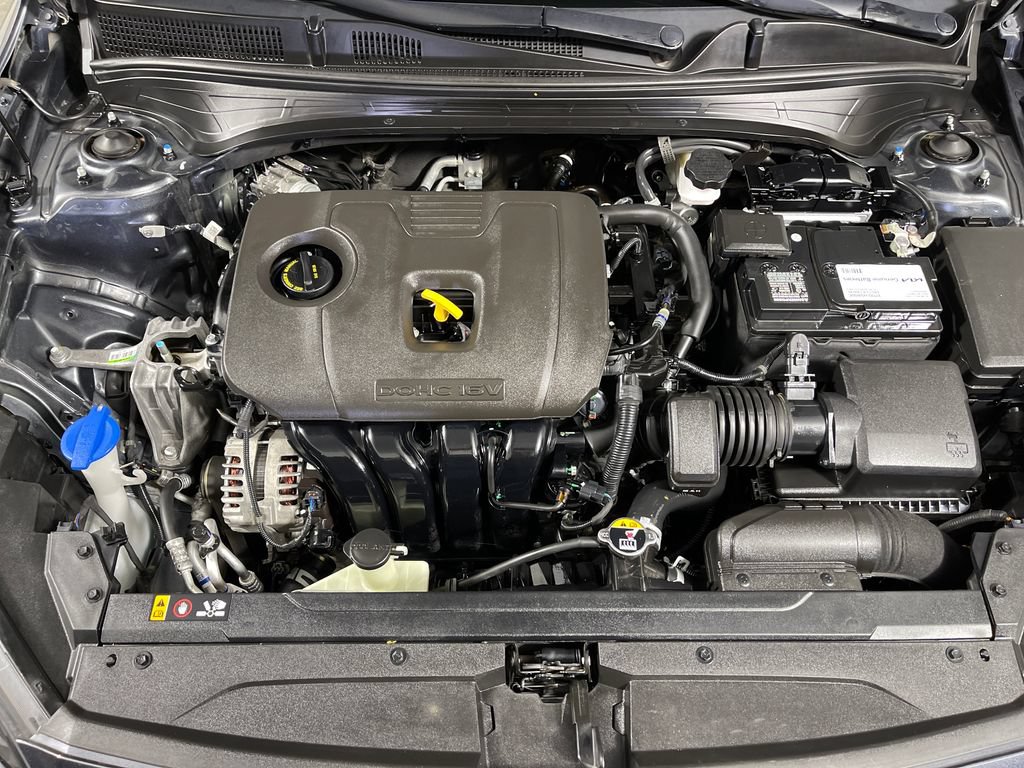 Used 2023 Kia Forte LXS FWD image 9
