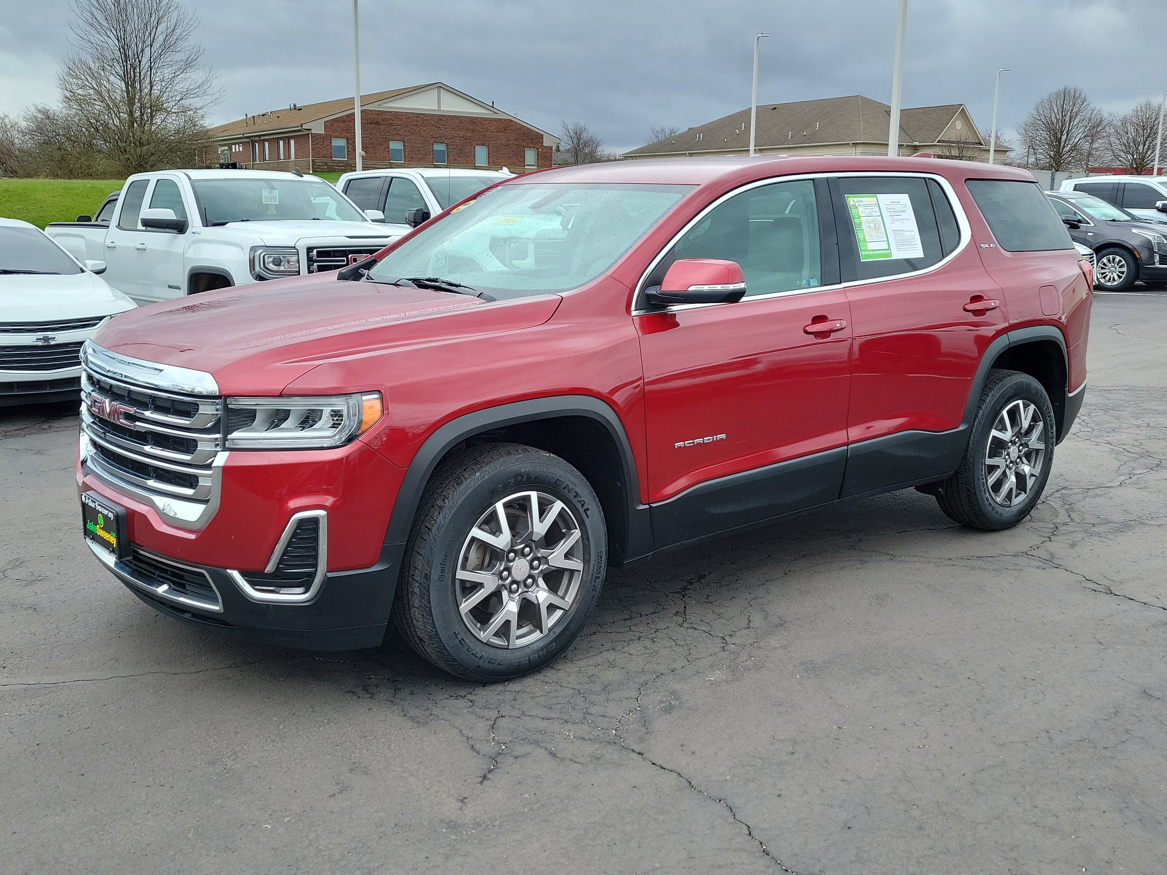 Used 2020 GMC Acadia SLE image 2